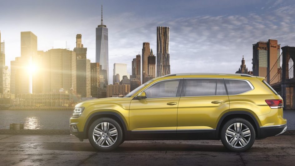 Gold 2018 Volkswagen Atlas in New York City